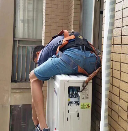 和龙空调移机
